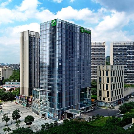 Holiday Inn Guangzhou South Lake Hotel - Ideal For Business & Leisure Esterno foto