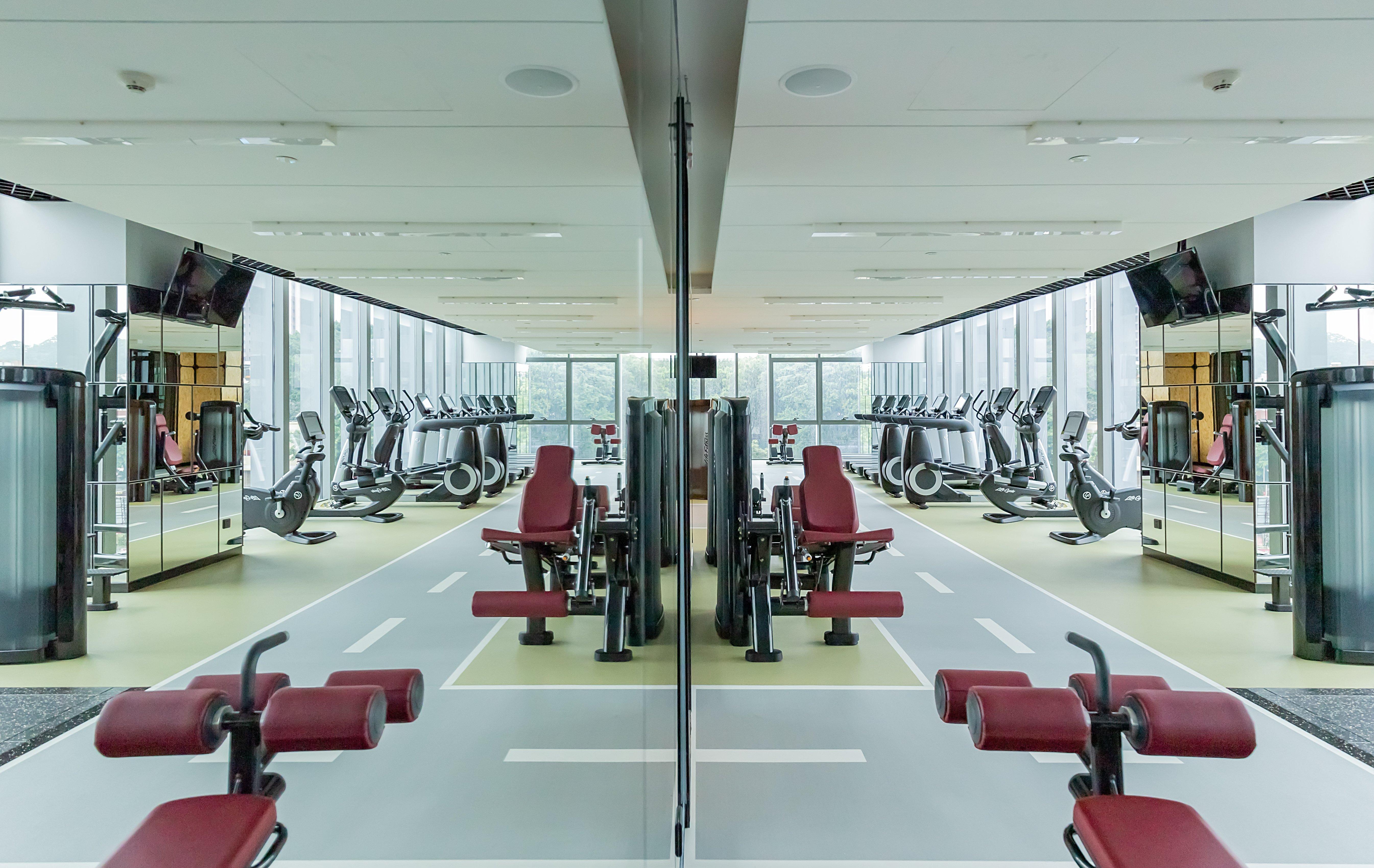Holiday Inn Guangzhou South Lake Hotel - Ideal For Business & Leisure Esterno foto