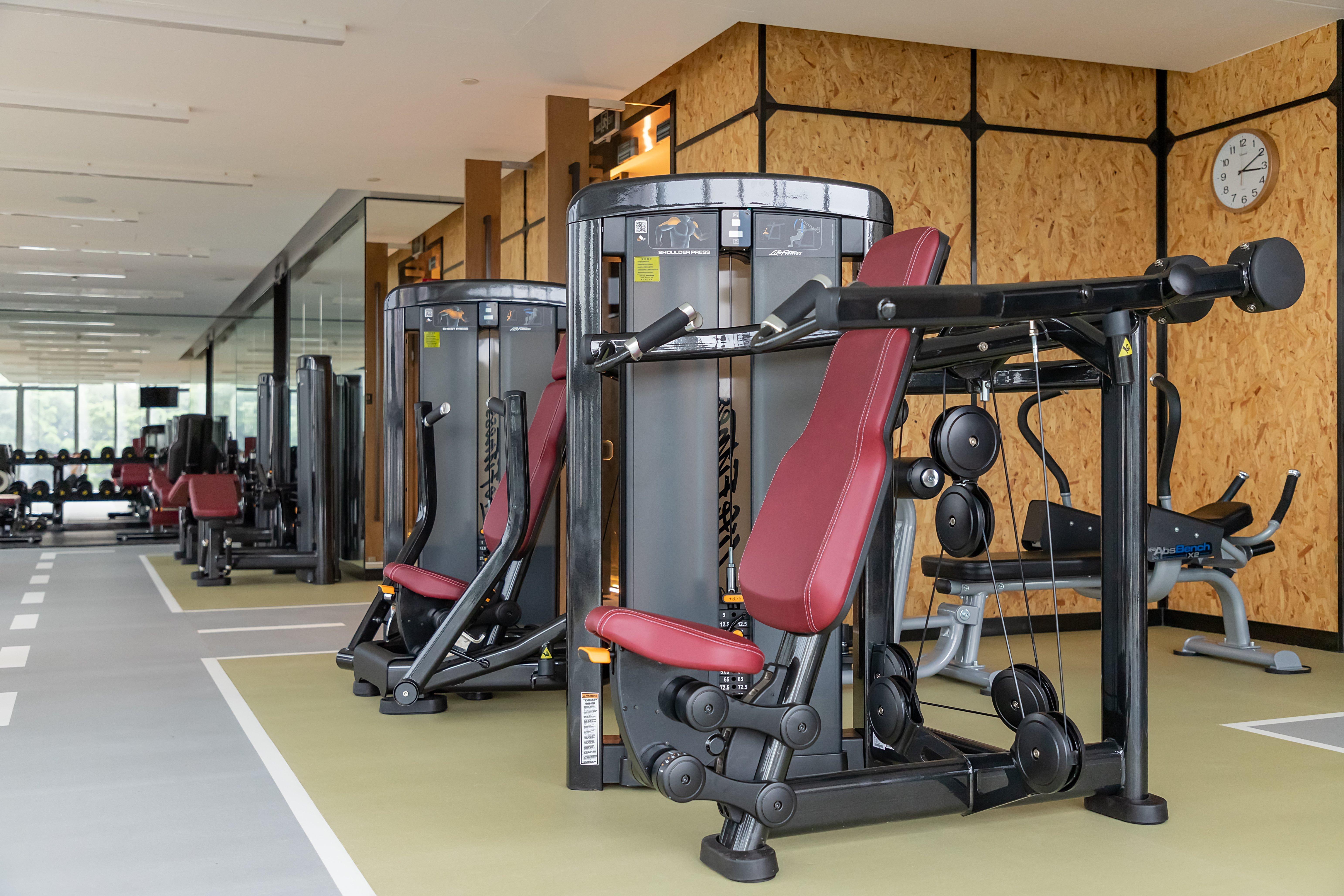 Holiday Inn Guangzhou South Lake Hotel - Ideal For Business & Leisure Esterno foto