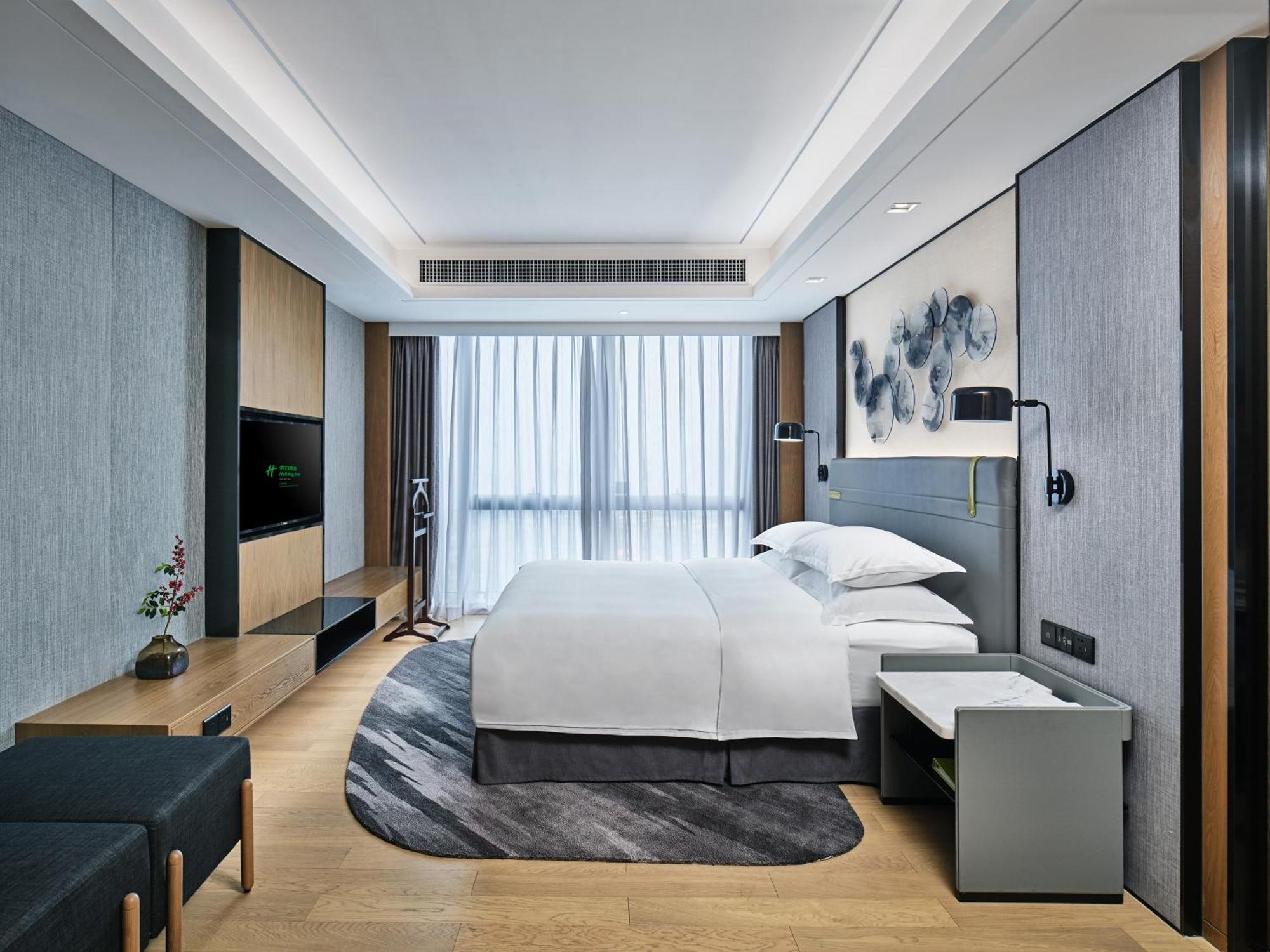 Holiday Inn Guangzhou South Lake Hotel - Ideal For Business & Leisure Esterno foto