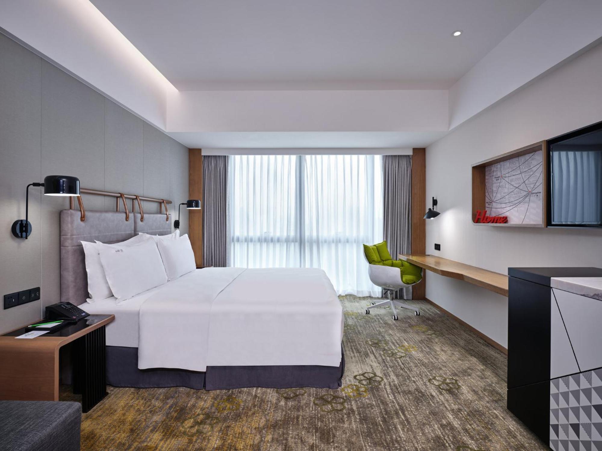 Holiday Inn Guangzhou South Lake Hotel - Ideal For Business & Leisure Esterno foto